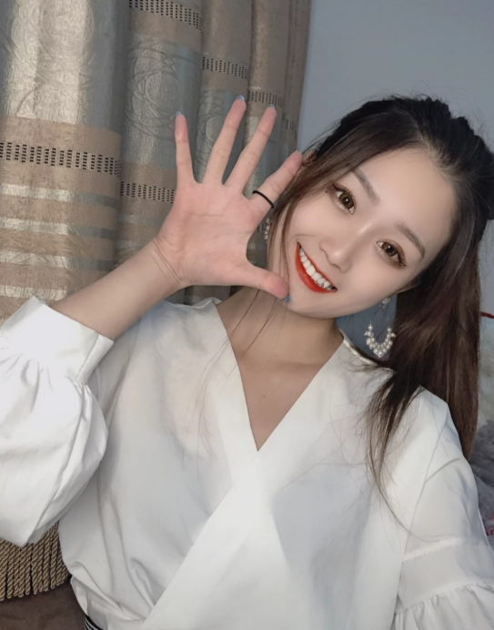 颜值身材美女值得入手