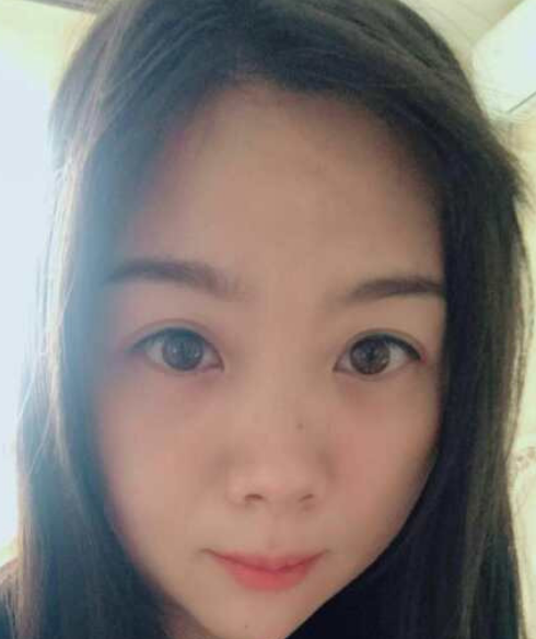 朝阳妹子 可以 she~吻