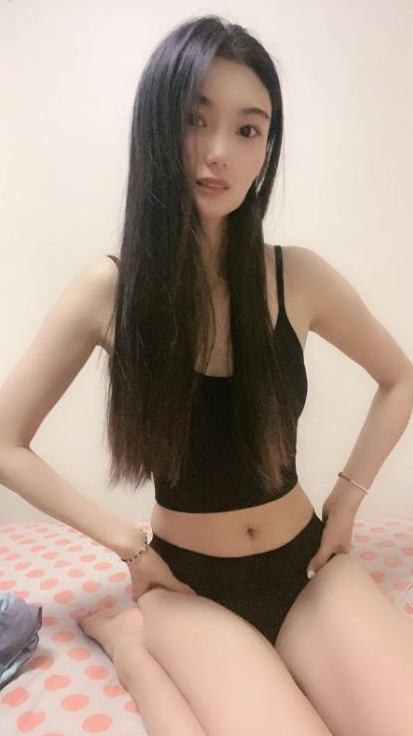 刚到京的白瘦美一枚